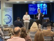 ISDIN i IQVIA impulsen un cicle formatiu per analitzar el futur de la farmàcia