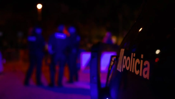 Imatge d'un operatiu dels Mossos d'Esquadra. Foto: LUIS MIGUEL AÑÓN