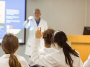 L’Institut Coordenades assenyala que l’increment de places MIR no soluciona l’escassetat de metges